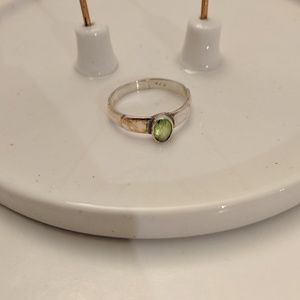 Ring with green stone